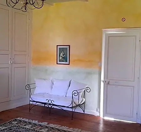 Le Clos De La Garenne Nocleg ze śniadaniem 3*