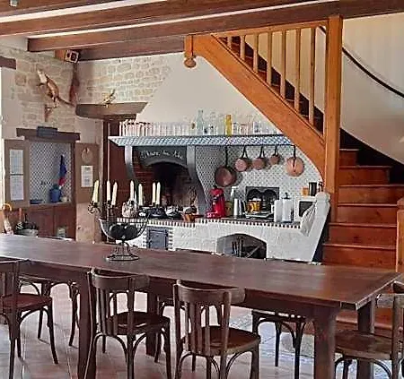 Nocleg ze śniadaniem Le Clos De La Garenne 3*