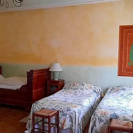 Le Clos De La Garenne Nocleg ze śniadaniem