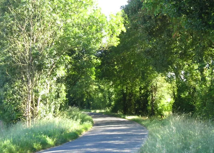 Bed and breakfast Le Clos De La Garenne